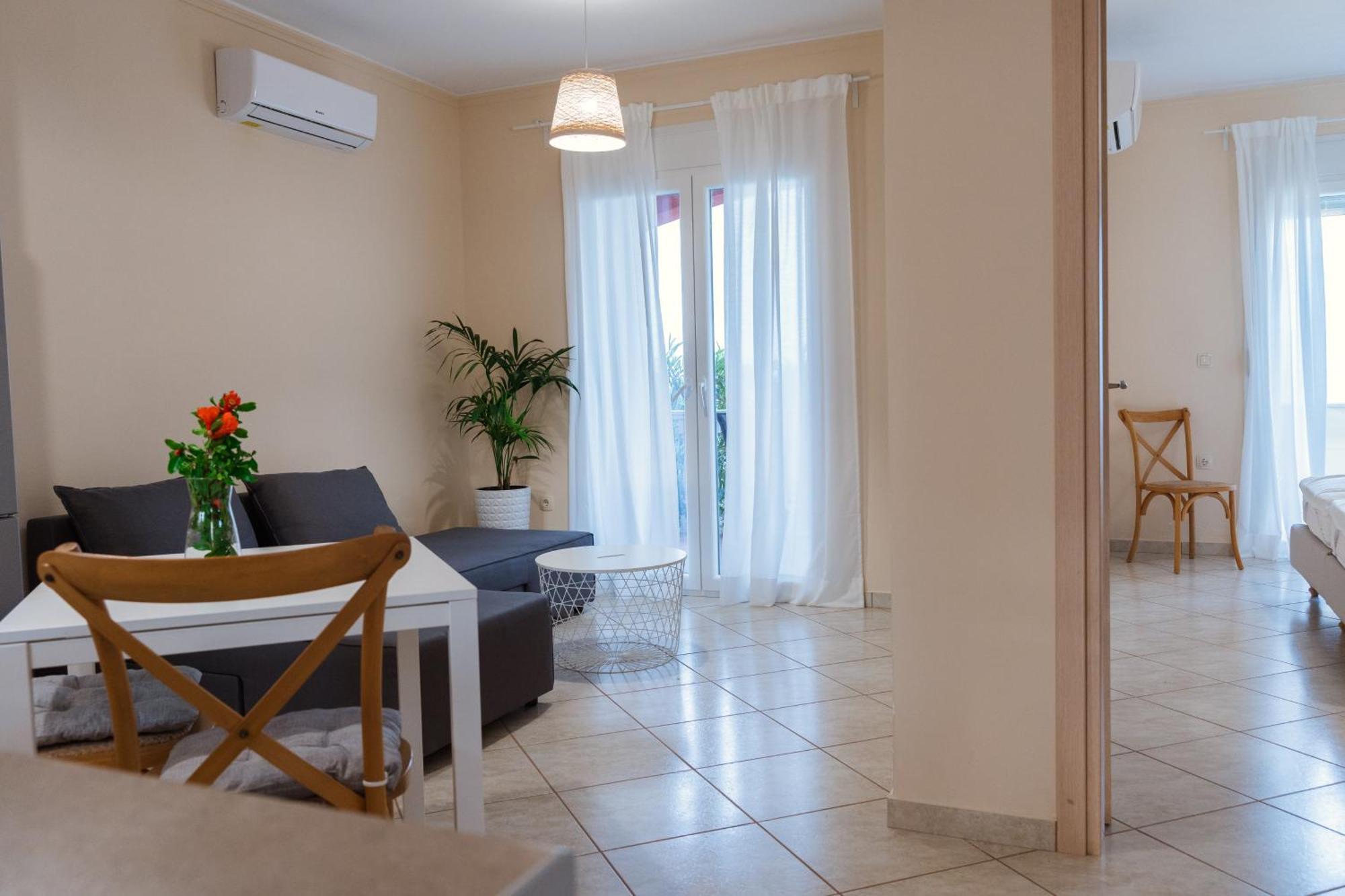 Marine Apartments Venetiko Paralia Agias Foteinis Экстерьер фото